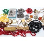 Jewellery box containing pair of Georgian cut steel buckles, cameo brooches, vintage bead necklaces,