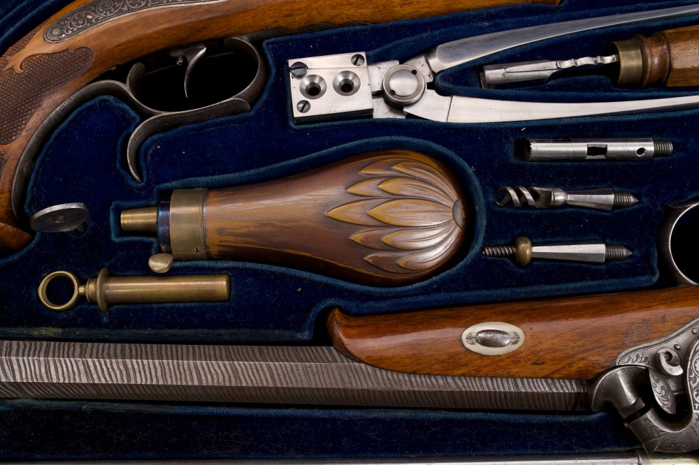 Fine pair of mid-19th century German percussion target pistols in original close-fitting case, - Image 7 of 8