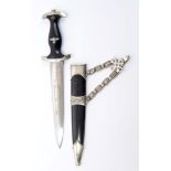 Scarce Nazi SS Officers' model 1936 dagger with chains with regulation ebonised wooden grip and