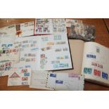 Stamps - World selection in album, stockbooks and loose,