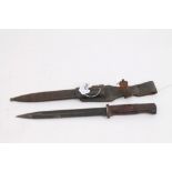 Second World War German K98 bayonet in scabbard with leather frog