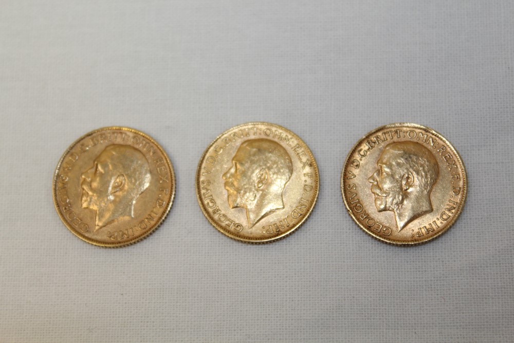 G.B. George V gold Sovereigns - 1912 (x 3) (N.B. - Image 2 of 2