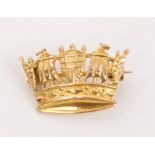 Fine gold (9ct) Mural Crown brooch with pin backing,