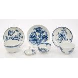 18th century Worcester blue and white tea bowl and saucer with printed Chinese fence and building