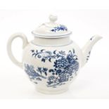 18th century Worcester blue and white teapot and cover with applied flower knop,