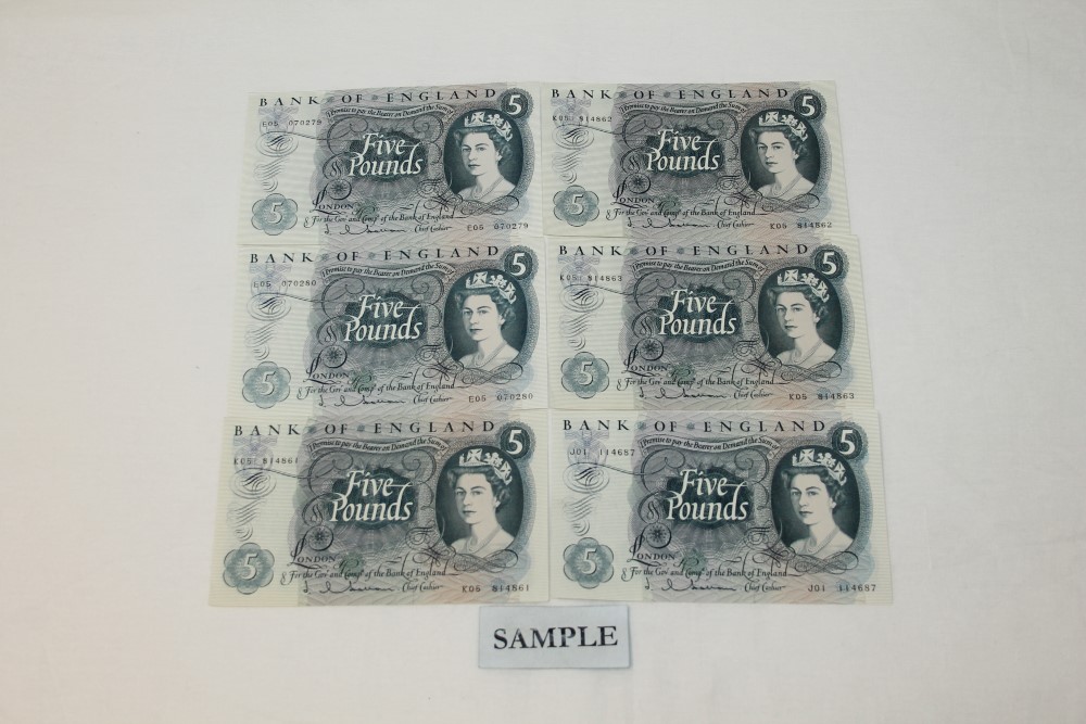 Banknotes - G.B. QEII. Series 'C' Hollom blue Five Pound notes (Feb.