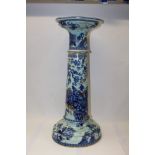 Edwardian jardinière stand, with blue and white transfer printed decoration, 88.