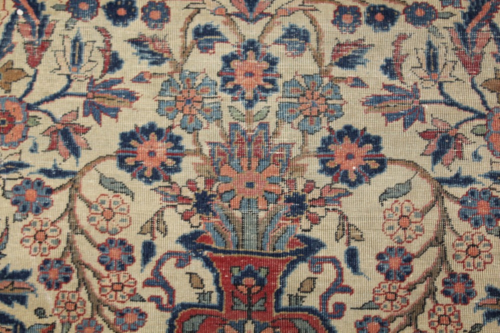 Good part silk Kashan rug - cream field with urn issuing scrolling flowering foliage within meander - Image 7 of 9