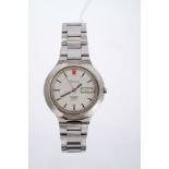 1970s gentlemen's Omega Seamaster Chronometer Electronic f300 Hz stainless steel wristwatch,
