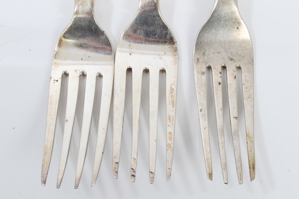 Selection of Georgian and later silver fiddle pattern flatware - including five dessert forks, - Image 7 of 9
