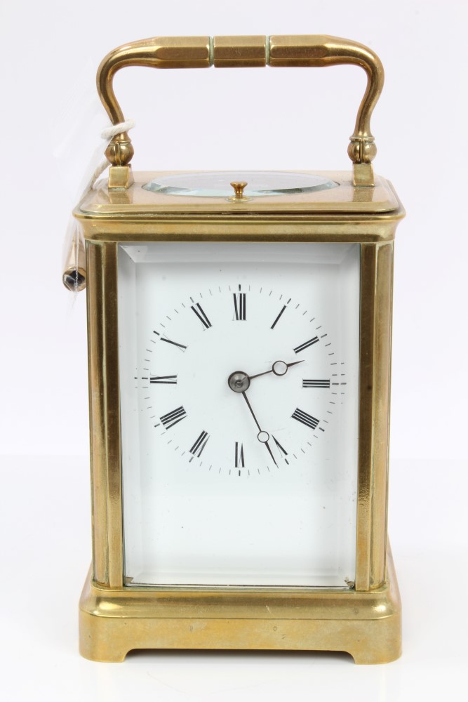 Late 19th century French repeating carriage clock in brass case with white enamelled dial and