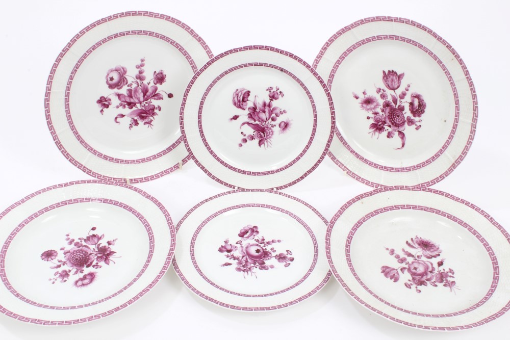 Good quality late 19th century German Nymphenburg dinner service with puce floral spray decoration