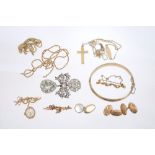 Group of jewellery - to include pavé set brooch, pair Edwardian rose gold cufflinks (Chester 1910),