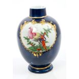 18th century Worcester ovoid tea canister with straight neck,