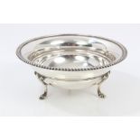 1940s silver bowl of circular form, with gadrooned border,