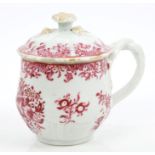Chinese Export baluster-shaped custard cup and cover with vertically moulded lower part,