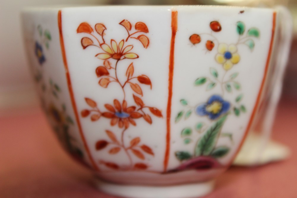 A Chelsea small octagonal tea bowl and saucer, - Image 5 of 8