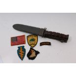 US Vietnam Special Forces fighting Bowie knife with scabbard and Vietnam War S. F.