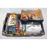 Diecast mixed selection - including Matchbox 1-75 Series boxed items, Corgi and Dinky,