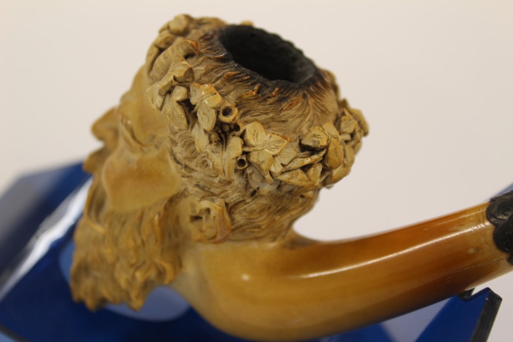 Good quality 19th century carved meerschaum pipe, the bowl as the the head of Bacchus, - Image 5 of 5