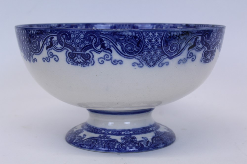 Royal Doulton Oyama pattern blue and white pedestal bowl with dragon decoration CONDITION