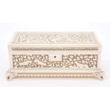 Fine quality 1920s Indian ivory locking casket of rectangular form,