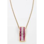 Diamond and ruby pendant in setting, stamped - 750,