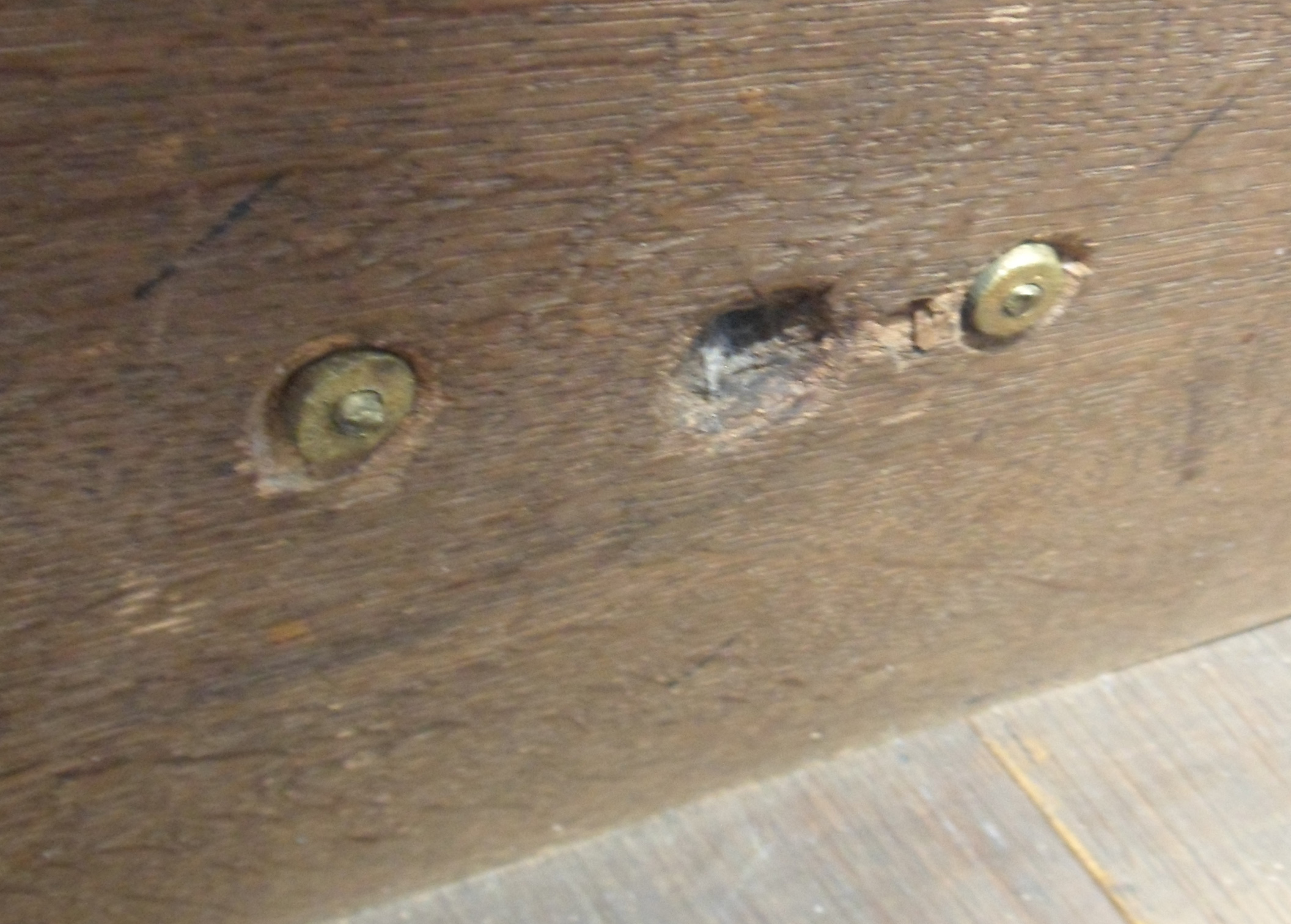 A 3' 4" 19th Century quarter sawn oak chest on chest of two short and six long graduated drawers, - Bild 13 aus 15