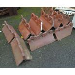 Nine ridge tiles in two designs - various condition
