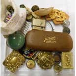 A box containing small collectables including Limbless Ex-Servicemen Association badge, Lifebuoy