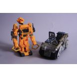 AN UNBOXED KENNER ALIENS SPACE MARINE POWER LOADER, missing figure but otherwise appears largely