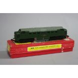 A BOXED HORNBY DUBLO CLASS 55 DELTIC LOCOMOTIVE, unnumbered in B.R. green livery, two rail
