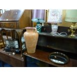 A MURPHY BAKELITE RADIO, four table lamps, a terricotta vase, etc (9)