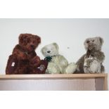 THREE DEANS LIMITED EDITION COLLECTORS BEARS, 'Coconut Ice', No.7/30 (certificate and pendant), '