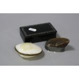 A 19TH CENTURY HOOF/PEWTER SNUFF BOX, a lacquered box and a shell box (3)