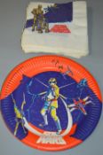 A QUANTITY OF VINTAGE 1970'S STAR WARS PAPER NAPKINS AND PAPER PLATES, thirteen napkins and five