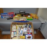 A QUANTITY OF BOXED AND UNBOXED ASSORTED MODERN DIECAST VEHICLES, to include four assorted boxed