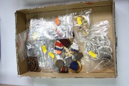 A MIXED LOT OF VARIOUS MEDALS AND FOBS, etc