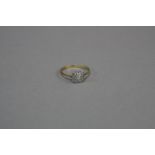 A LATE 20TH CENTURY 18CT GOLD DIAMOND DRESS RING, square shaped head estimated total diamond