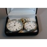 A SILVER POCKET WATCH, and silver fob watch (2)