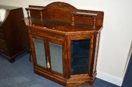 AN EDWARDIAN ROSEWOOD SIDE CABINET, with raised back flanked by shelves above double bevelled glazed