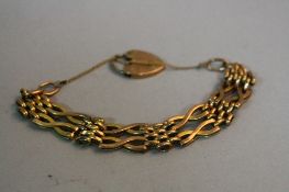 A 9CT BRACELET, with 9ct lock, approximate weight 11.4 grams