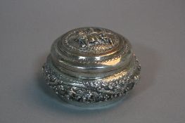 A SILVER INDIAN EMBOSSED BOX, approximate weight 98 grams