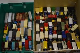 A COLLECTION OF UNBOXED AND ASSORTED MAINLY MATCHBOX 'MODELS OF YESTERYEAR' DIECAST MODELS, to