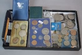 A COLLECTION OF COINS AND COMMEMORATIVES, to include Kennedy Half Dollars .900 silver 1964, two