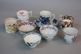 A GROUP OF LATE 18TH AND 19TH CENTURY PORCELAIN TEA BOWLS, COFFEE CANS AND SAUCERS, including