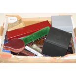 A BOX OF MIXED JEWELLERY BOXES