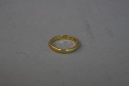 A 22CT BAND, ring size M, total weight 3.6 grams