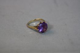 A 9CT DRESS RING, ring size O, approximate weight 3.5 grams