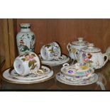 A GROUP OF ROYAL WORCESTER, to include teawares, vase, etc, pattern No 4160, No 356, etc